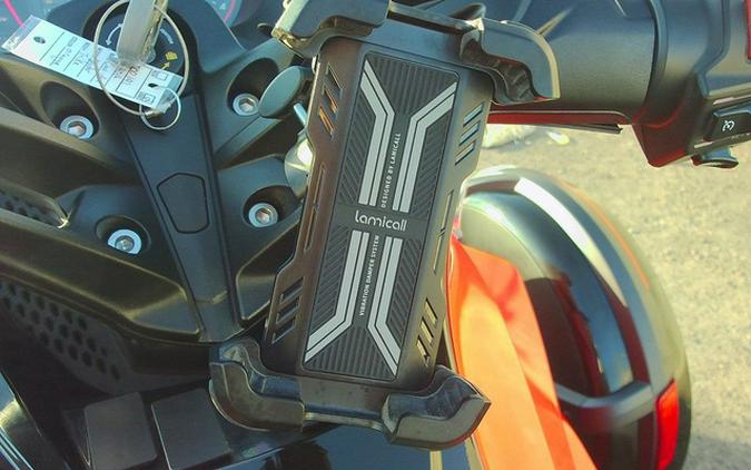 2016 Can-Am Spyder ST S 5-Speed Semi-Automatic (SE5)