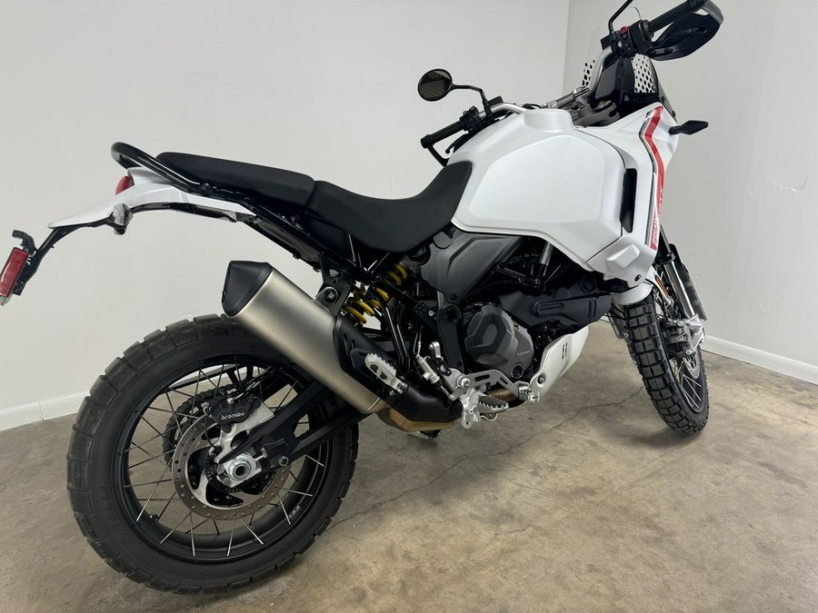 2023 Ducati DesertX Star White Silk