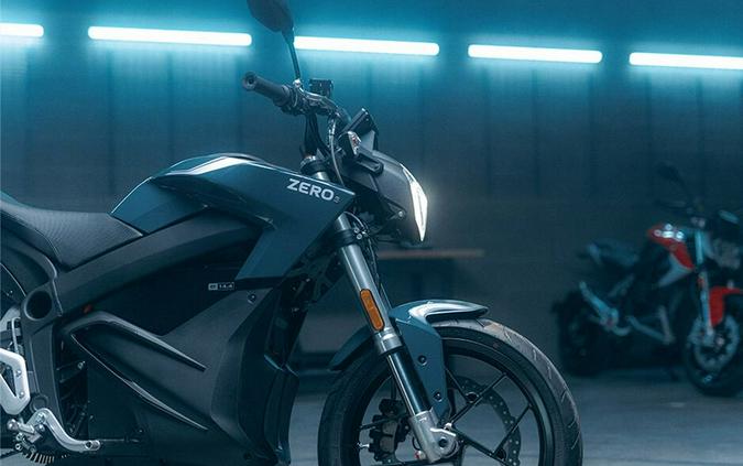 2023 Zero™ Motorcycles S ZF7.2