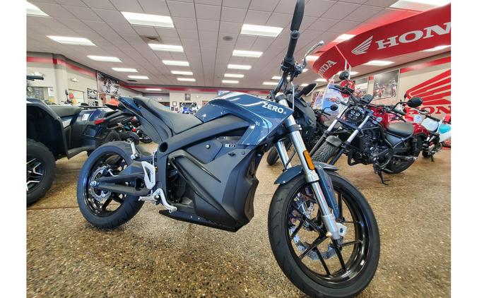 2023 Zero™ Motorcycles S ZF7.2