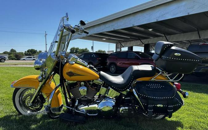 2000 Harley-Davidson® FLSTC - Heritage Softail® Classic