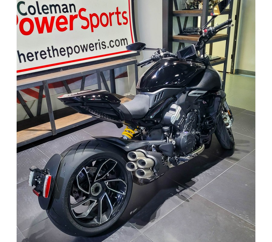 2023 Ducati Diavel V4