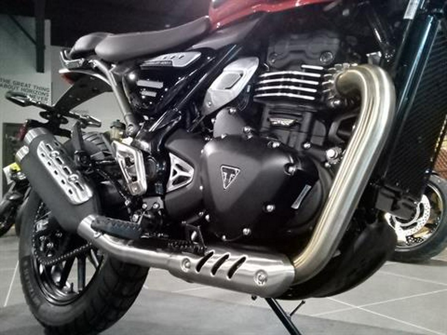 2025 Triumph Scrambler 400 X