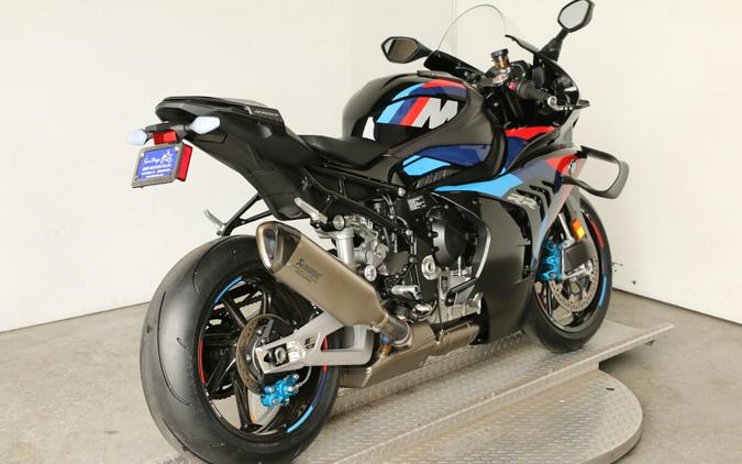 2026 BMW M 1000 RR