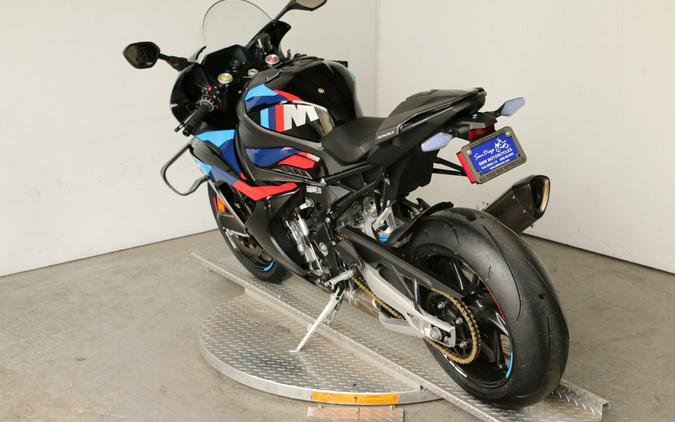 2026 BMW M 1000 RR