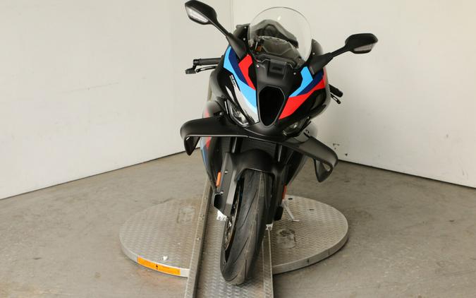 2026 BMW M 1000 RR