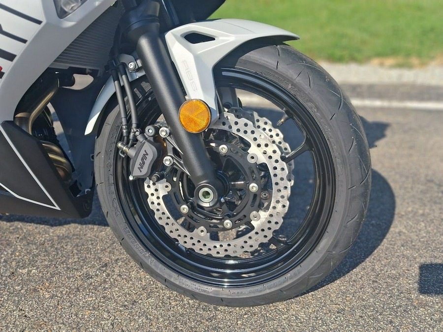 2026 Kawasaki Ninja® 650 ABS
