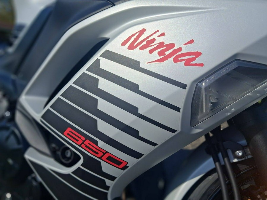 2026 Kawasaki Ninja® 650 ABS