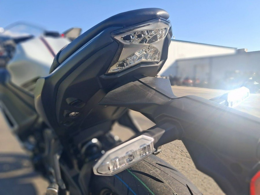 2026 Kawasaki Ninja® 650 ABS