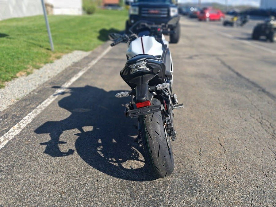 2026 Kawasaki Ninja® 650 ABS