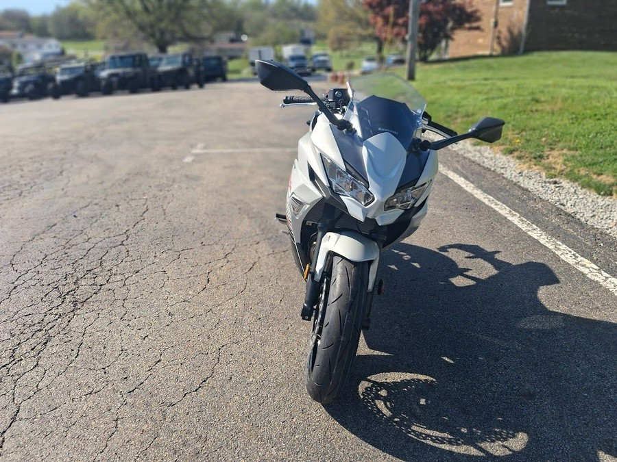 2026 Kawasaki Ninja® 650 ABS