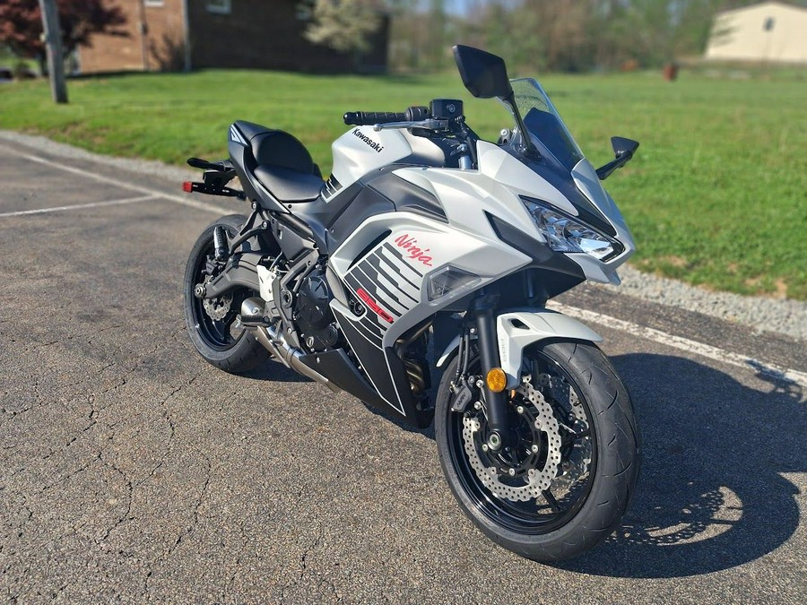 2026 Kawasaki Ninja® 650 ABS