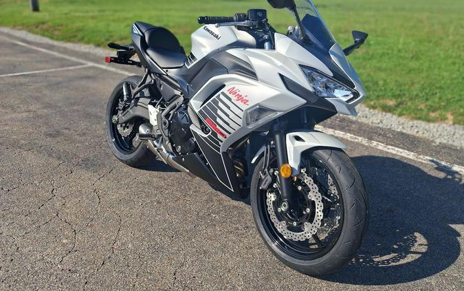 2026 Kawasaki Ninja® 650 ABS