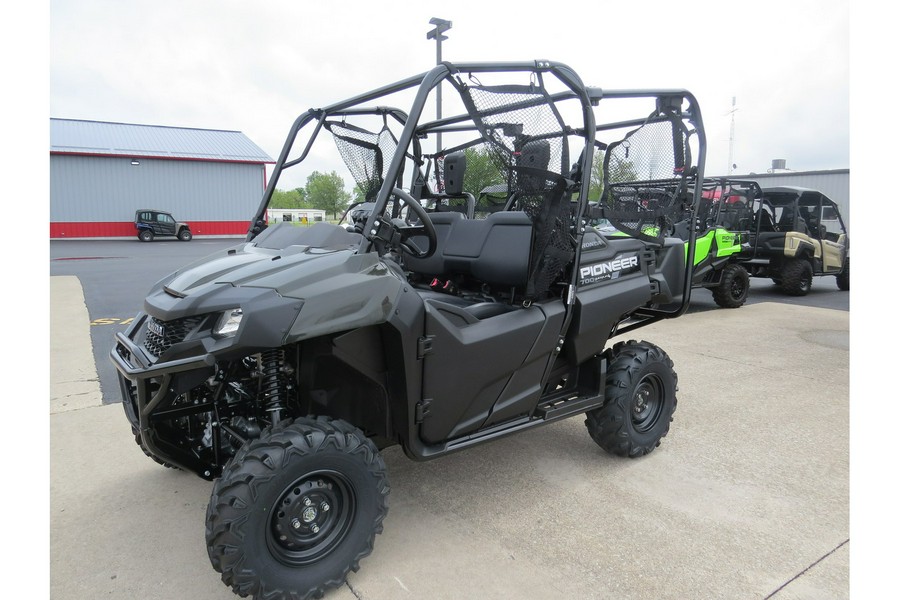 2024 Honda Pioneer 700-4