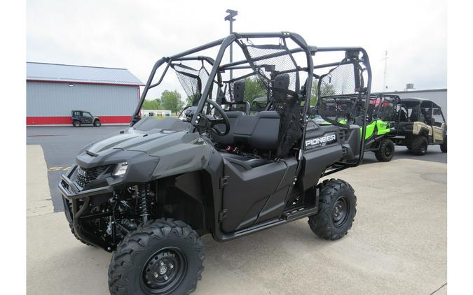 2024 Honda Pioneer 700-4