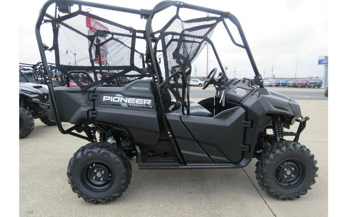 2024 Honda Pioneer 700-4