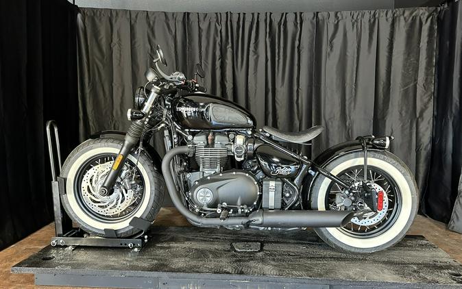 2019 Triumph BOBBER BLACK