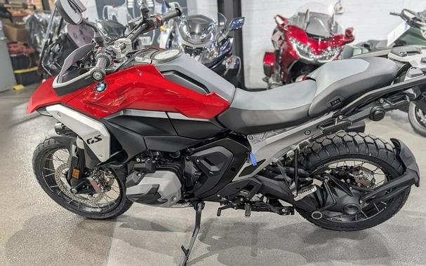 2026 BMW R 1300 GS Racing Red