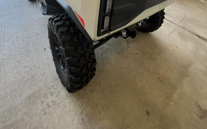 2026 Can-Am Defender Limited HD11