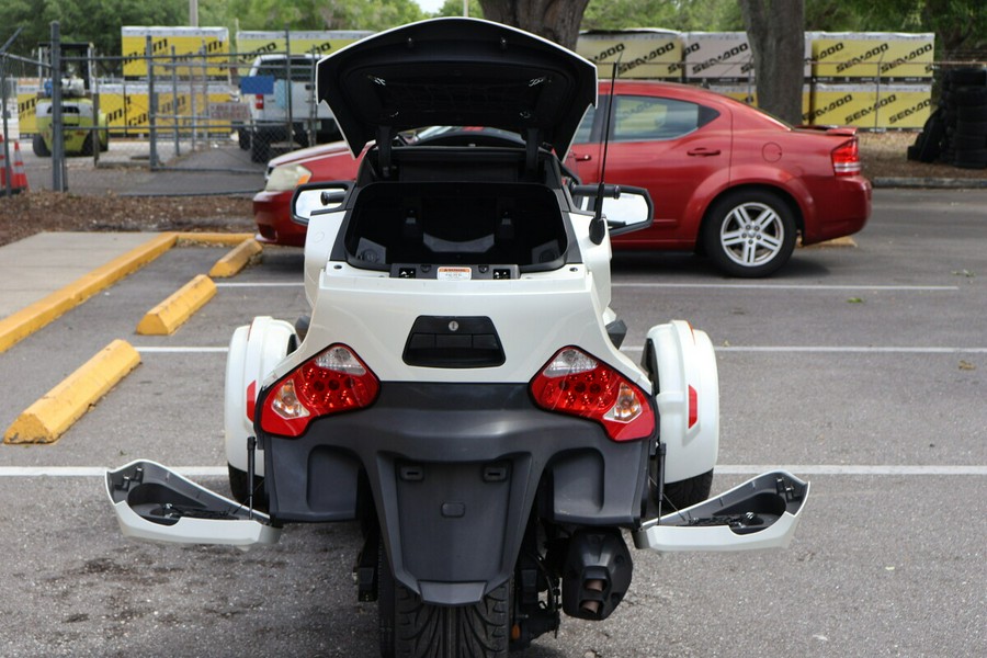 2019 Can-am 2019 CAN AM SPYDER RT SE6