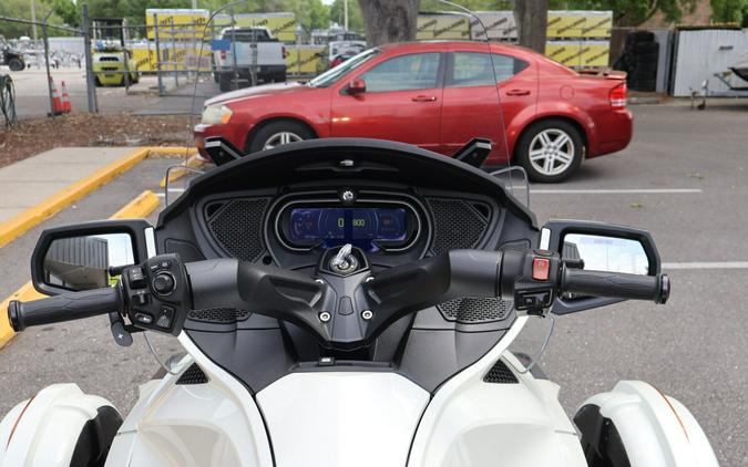 2019 Can-am 2019 CAN AM SPYDER RT SE6