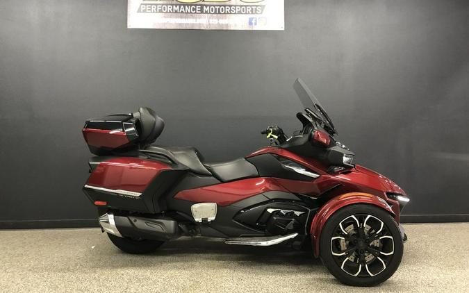 2022 Can-Am® Spyder RT Limited Chrome Wheels