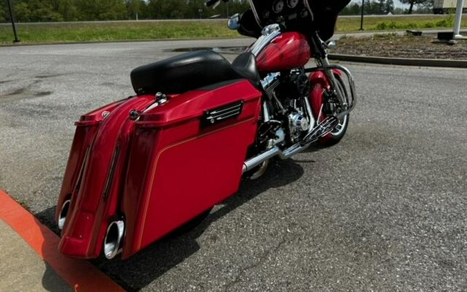 2012 Harley-Davidson Street Glide Red