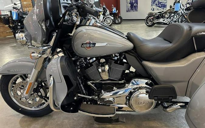 2024 Harley-Davidson® FLHTCUTG - Tri Glide® Ultra