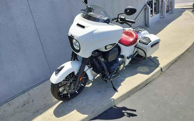 2019 Indian Motorcycle® Chieftain Dark Horse® White Smoke