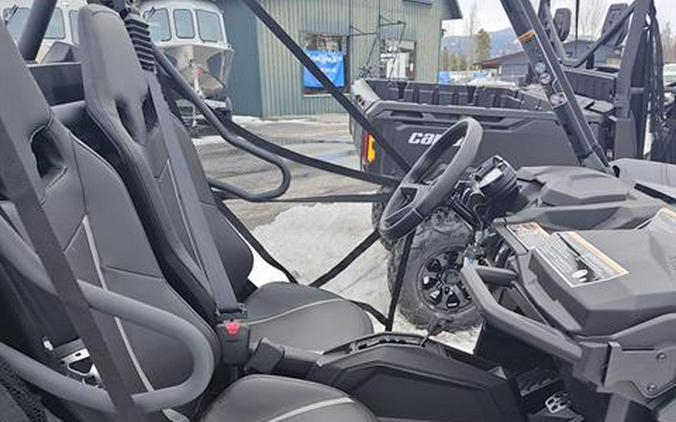 2025 Can-Am Maverick Trail DPS 700