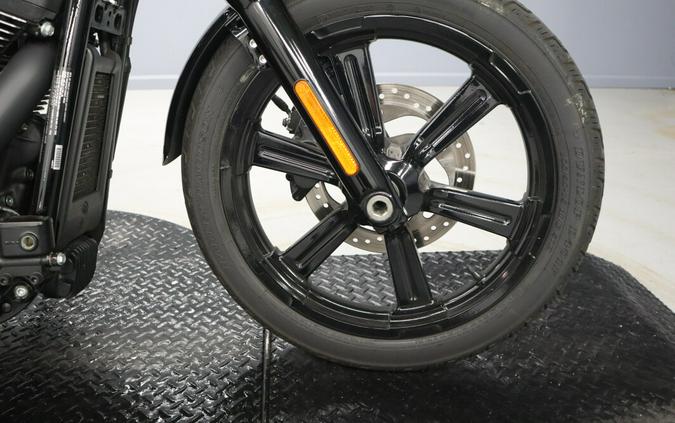 2022 Harley-Davidson Street Bob 114