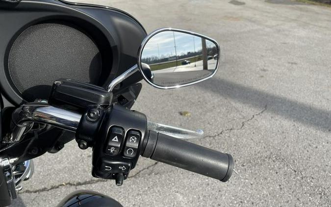 2022 Harley-Davidson® FLHTCUTG - Tri Glide® Ultra