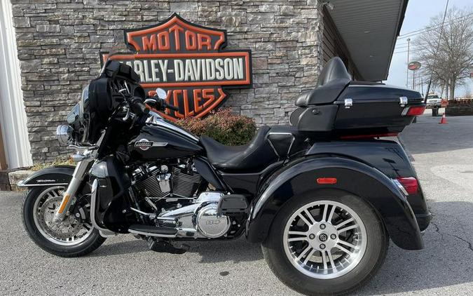 2022 Harley-Davidson® FLHTCUTG - Tri Glide® Ultra