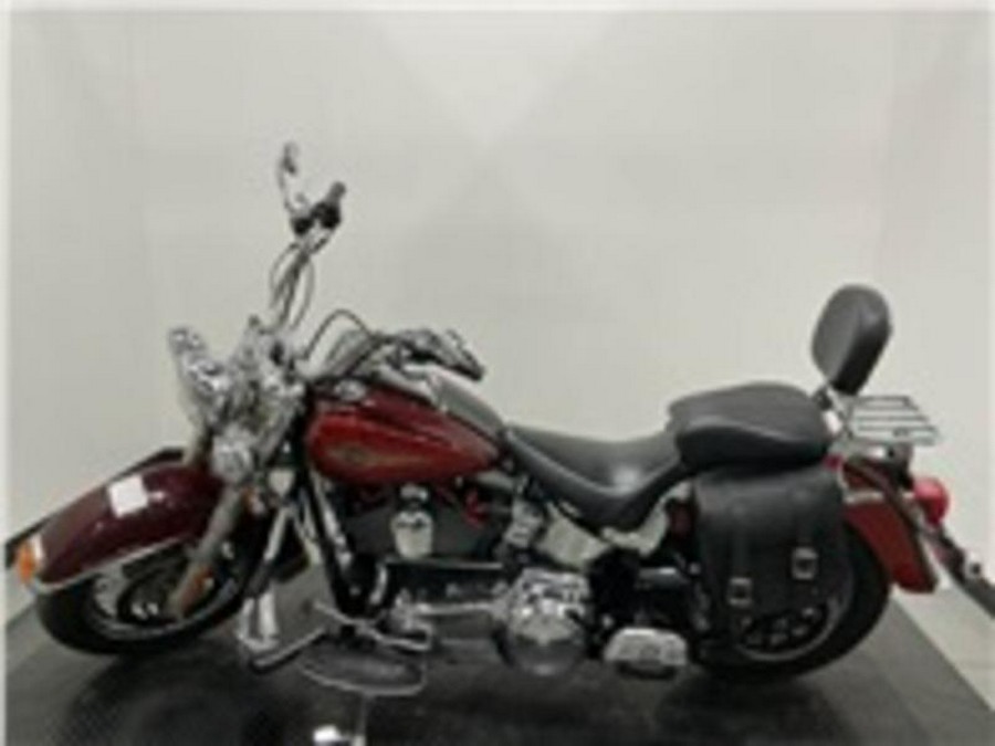 2008 Harley-Davidson® FLSTC - Heritage Softail®