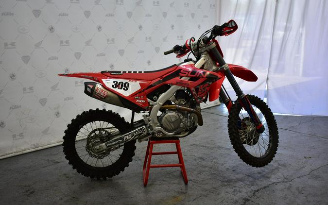 2022 CRF® 450R - Honda
