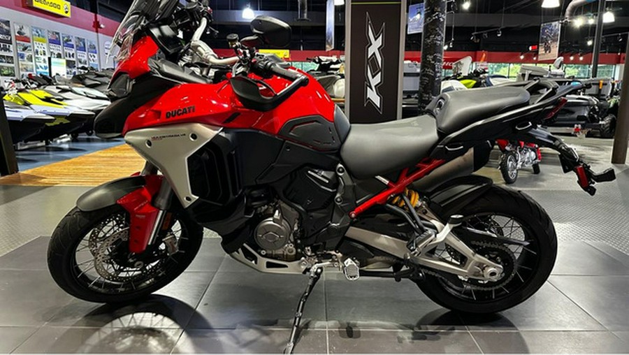 2023 Ducati Multistrada V4 Rally - Demo
