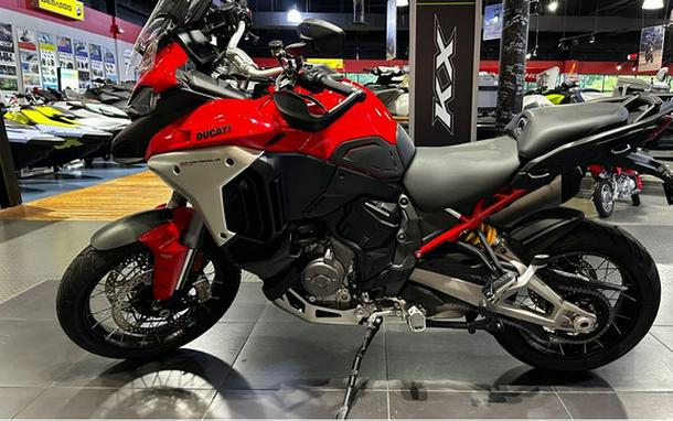 2023 Ducati Multistrada V4 Rally - Demo