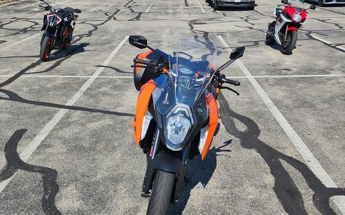 2017 KTM 1290 Super Duke GT