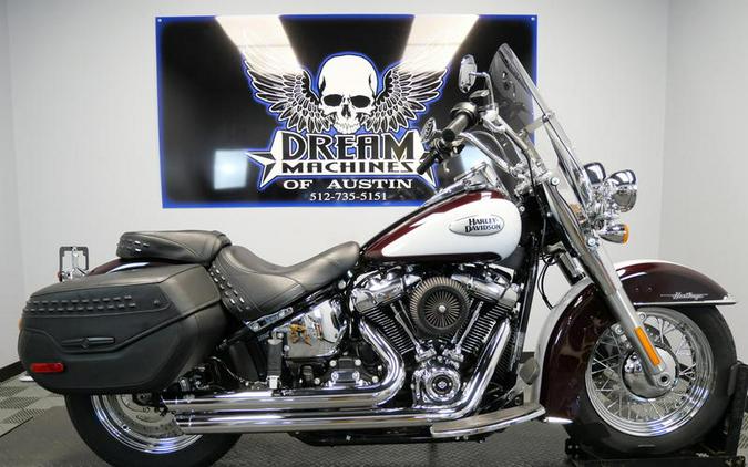 2021 Harley-Davidson® FLHC - Heritage Classic