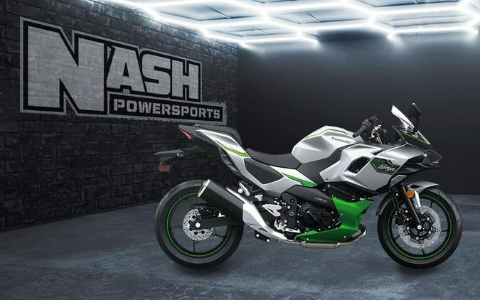 2024 Kawasaki Ninja® 7 Hybrid ABS