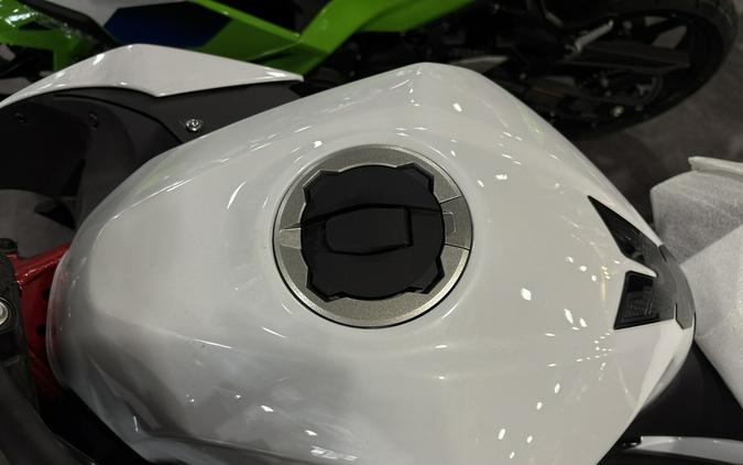 2026 Kawasaki Z500 SE ABS