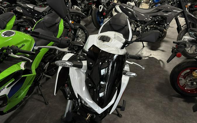 2026 Kawasaki Z500 SE ABS
