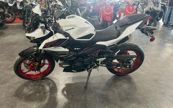 2026 Kawasaki Z500 SE ABS