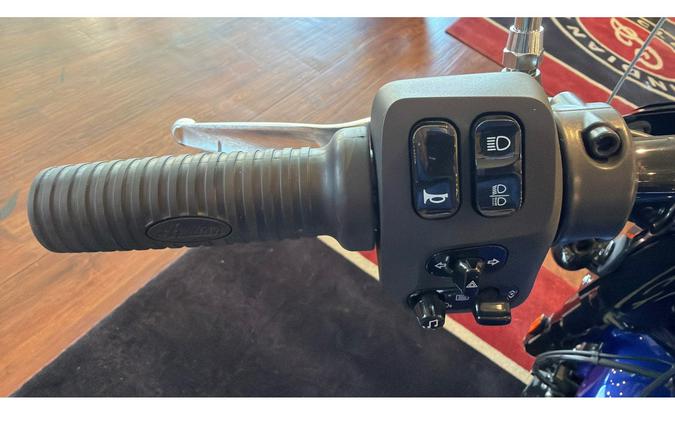 2024 Indian Motorcycle SUPER CHIEF LTD, SPIRIT BLUE METALLIC 49ST Limited ABS