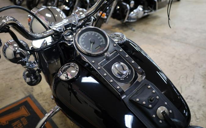 FLSTC 2001 Heritage Softail® Classic