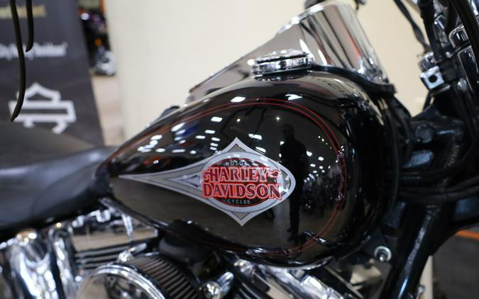 FLSTC 2001 Heritage Softail® Classic