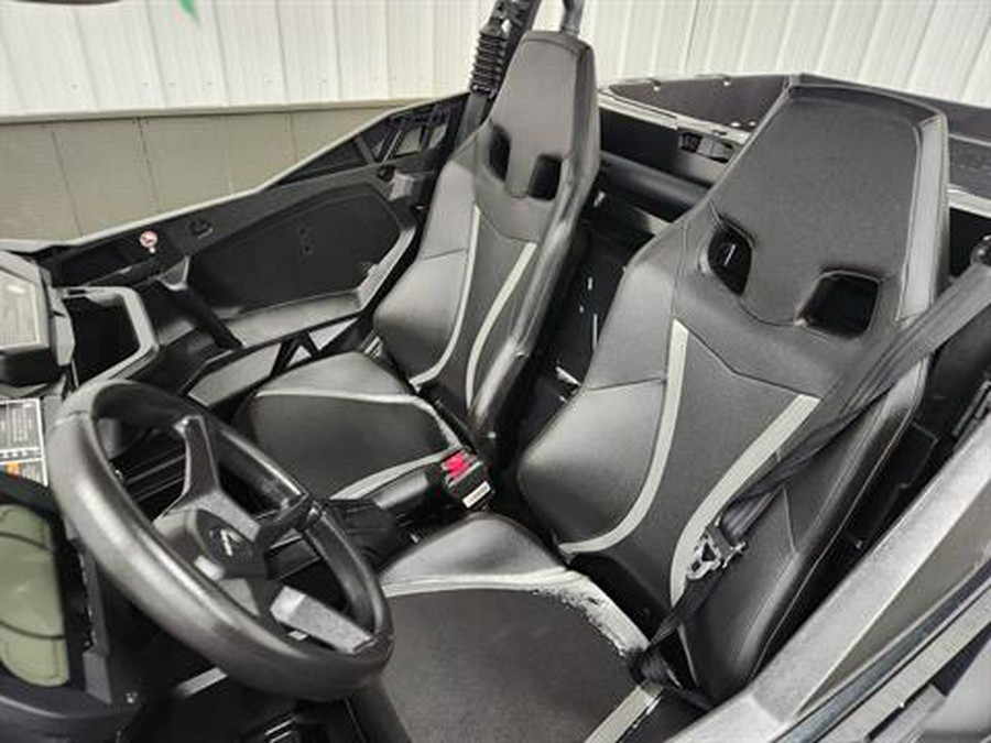 2025 Can-Am Commander XT 700