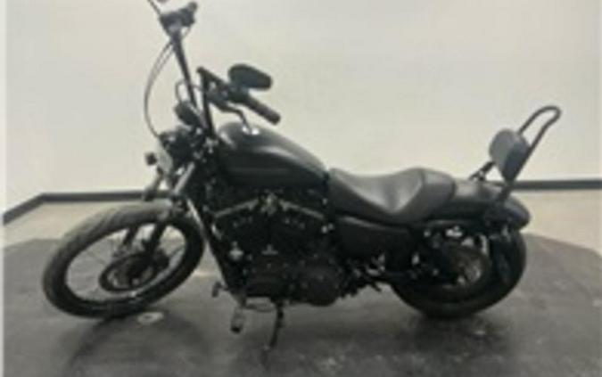 2009 Harley-Davidson® XL883N - Sportster® Iron 833™