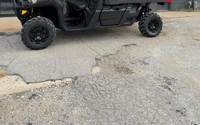 2026 Can-Am Defender PRO XT
