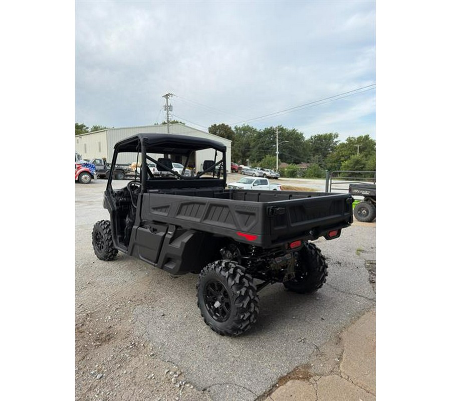 2026 Can-Am Defender PRO XT